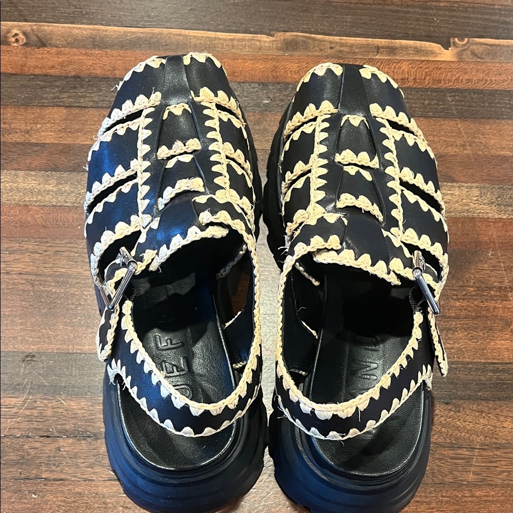 Loeffler Randall black sandals with caged crochet detail - Picture 2 of 3